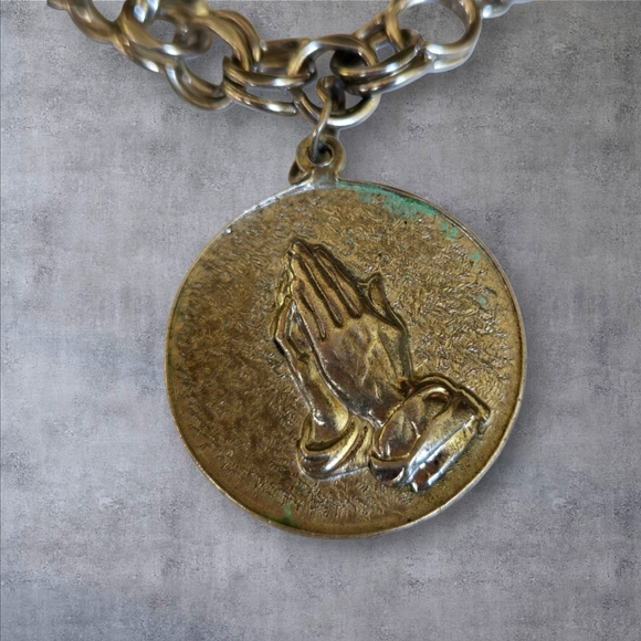 Charm Bracelet Religious Amelia 1959 Cross Heart 925 Sterling - Picture 3 of 7